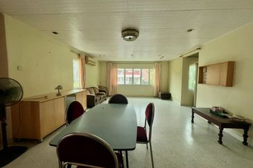 3-Storey Bungalow with Home Lift For Sale