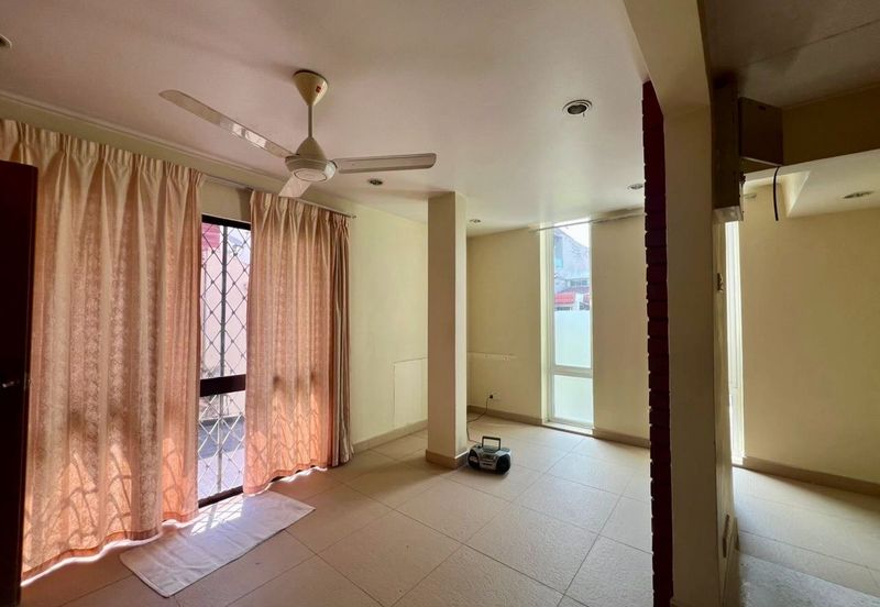 3-Storey Bungalow with Home Lift For Sale