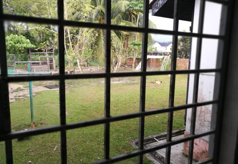 FOR SALE - SINGLE STY BUNGALOW IN TAIPING, PERAK