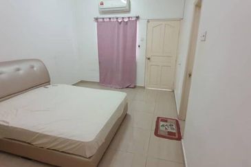 FOR SALE - 2 STY HSE AT PUTRA HEIGHTS BESTARI 2