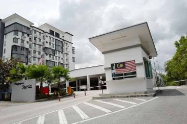 FOR SALE - SURIA APARTMENT, KOTA DAMANSARA