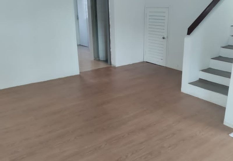 FOR RENT - USJ13  DOUBLE STY TERRACE HSE