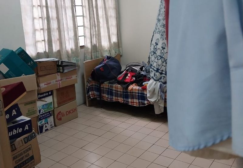 FOR SALE - 2 STY HOUSE SRI DAMANSARA SD10, KL