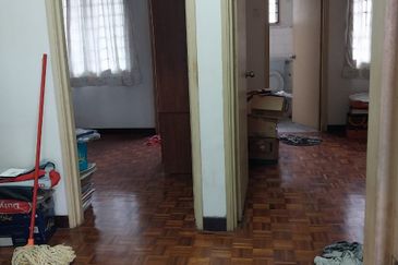 FOR SALE - 2 STY HOUSE SRI DAMANSARA SD10, KL