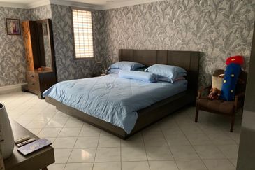 FOR SALE  2-1/2 STY HSE TMN BKT PERMATA BATU CAVES