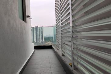 The Grand @ Kelana Damansara Suite