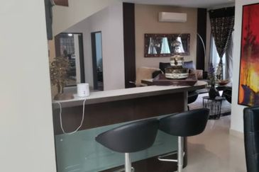 FOR SALE - PENTHOUSE BOULEVARD, SUBANG JAYA