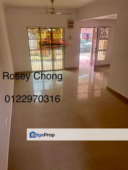 FOR SALE - 2 STY HSE TAMAN PENGGIRAN USJ, Selangor, USJ