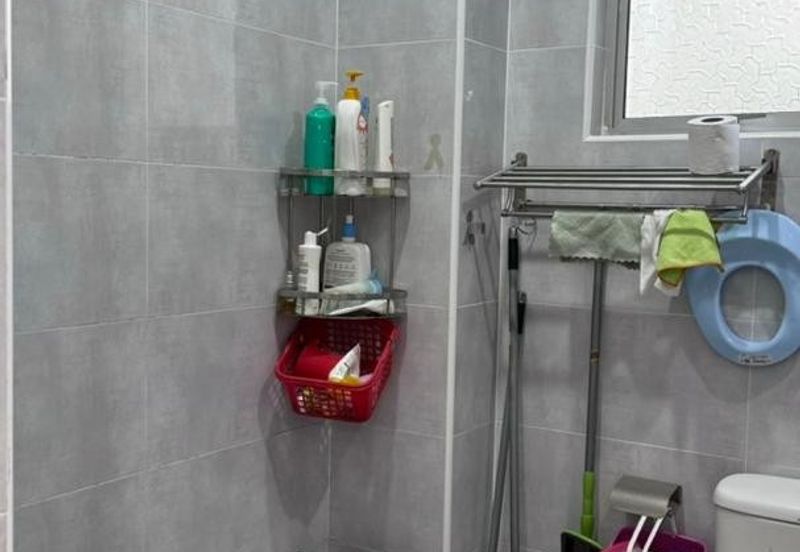 FOR SALE - 2 STY HSE, SRI DAMANSARA KL SD9