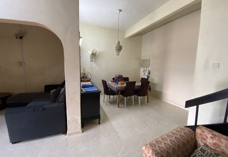 FOR SALE - 2 STY HSE IN TAMAN ESHAN KEPONG