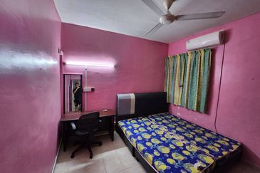 Prima Regency (Dorchester Court)