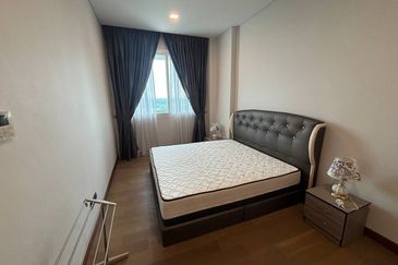 Puteri Cove Residences