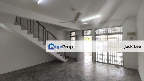 Bukit Indah, Jalan Indah 5/x Double Storey Terrace New Paint, Johor, Johor Bahru