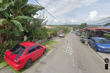 Jalan Tenggiri
