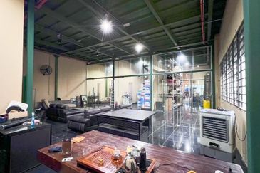 Nusa Cemerlang Industrial Park