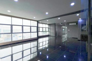 Nusa Cemerlang Industrial Park