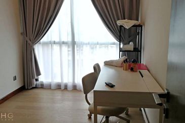 Puteri Cove Residences