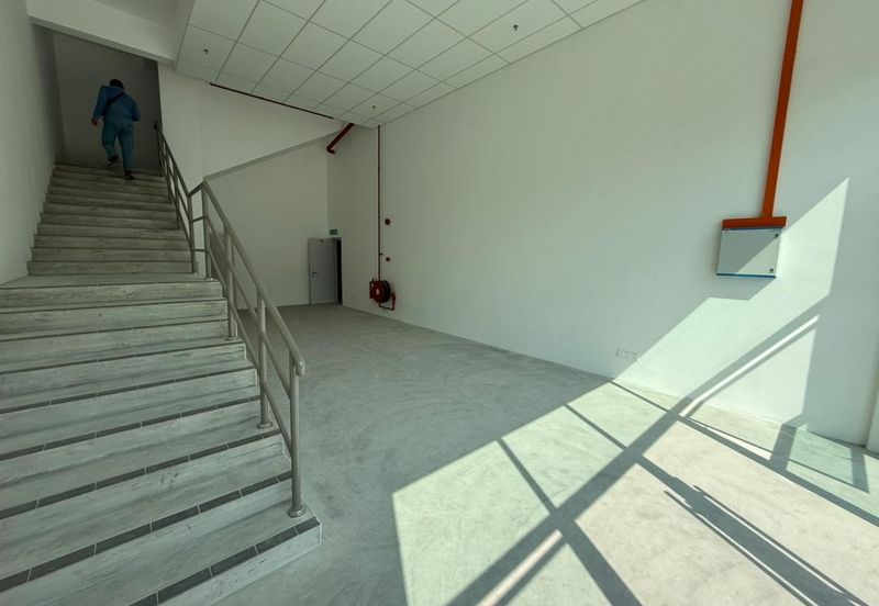 Desa Cemerlang New Factory For Rent Semi-Detach Factory For Rent