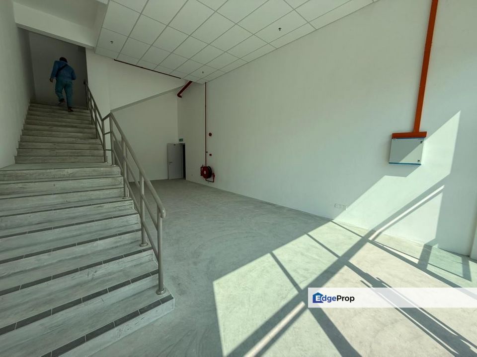 Desa Cemerlang New Factory For Rent Semi-Detach Factory For Rent, Johor, Plentong