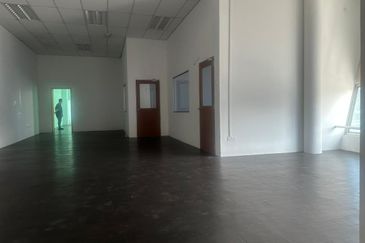 Nusa Cemerlang Industrial Park