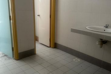 Nusa Cemerlang Industrial Park