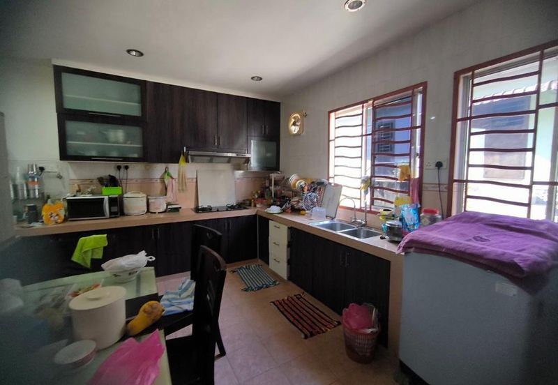 Bukit indah 2 storey Terrance house For Rent
