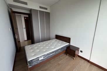 Puteri Cove Residences