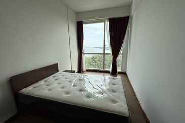 Puteri Cove Residences