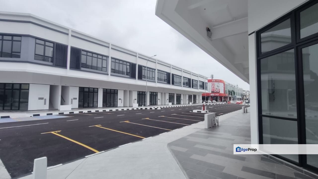 Bukit tinggi klang Office commercial , Selangor, Klang