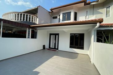 Taman Saujana Puchong