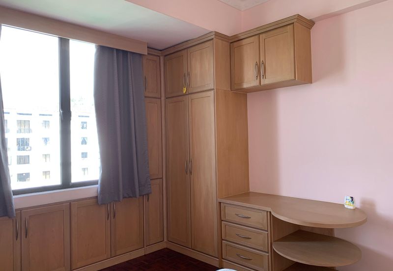 Marina Crescent Condominium