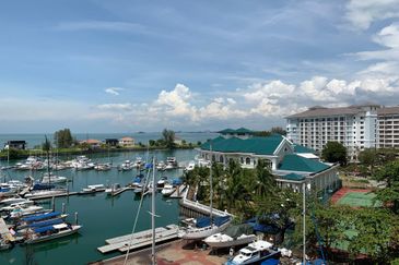Marina Crescent Condominium