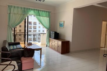 Marina Crescent Condominium