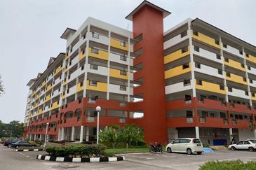 Laguna Condominium Resort