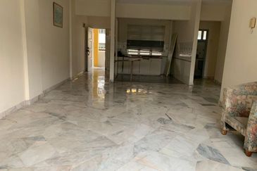 Laguna Condominium Resort