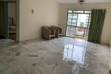 Laguna Condominium Resort