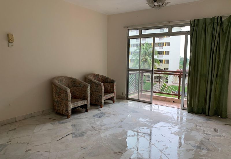 Laguna Condominium Resort