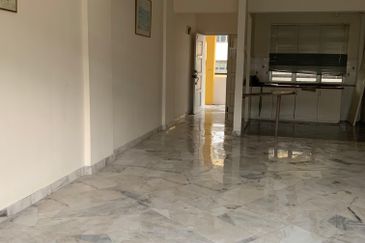 Laguna Condominium Resort