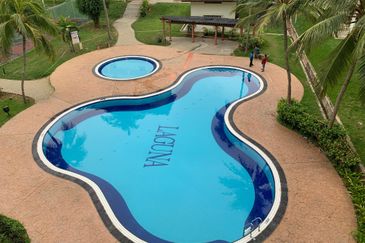 Laguna Condominium Resort