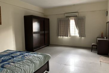 Oakland Commercial Centre