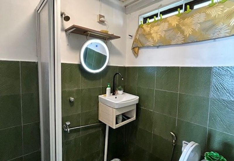 Paradise Lagoon Apartment