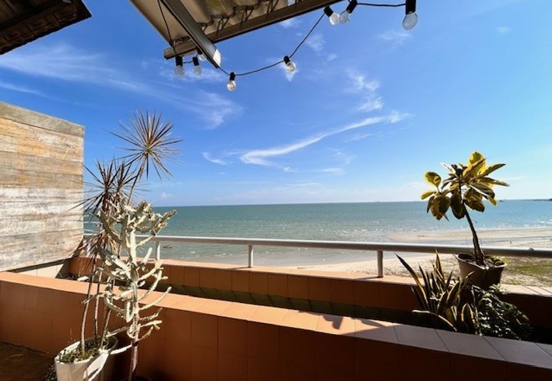 Paradise Lagoon Apartment