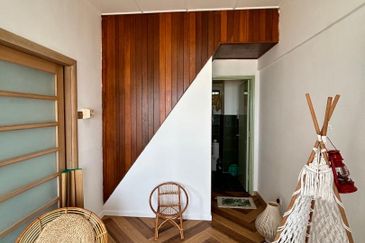 Paradise Lagoon Apartment