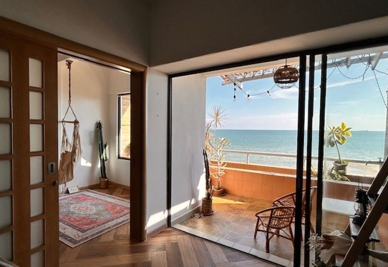 Paradise Lagoon Apartment