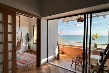 Paradise Lagoon Apartment