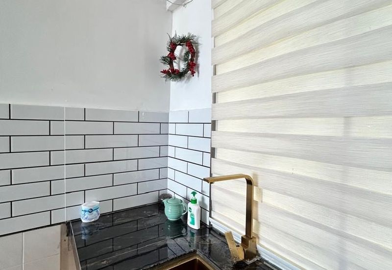 Paradise Lagoon Apartment