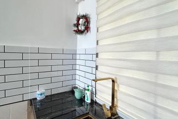 Paradise Lagoon Apartment