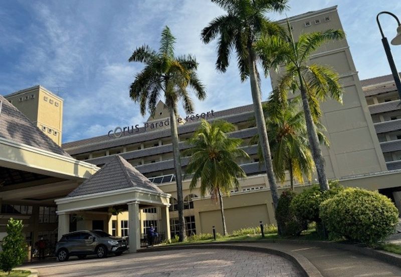 Paradise Lagoon Apartment