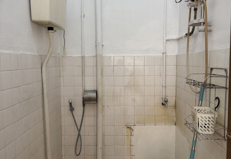 Good location, landed near Port Dickson Town Centre