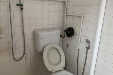 Good location, landed near Port Dickson Town Centre